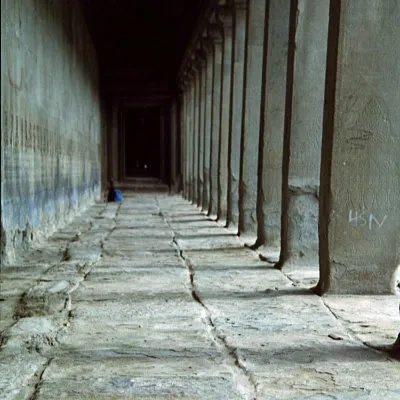 A gallery in Angkor Wat, with a frieze along the left