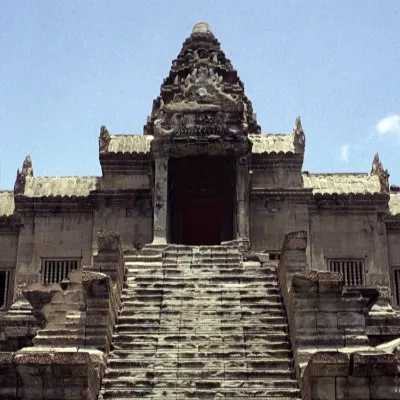 Steps towards the central shrine, Angkor Wat